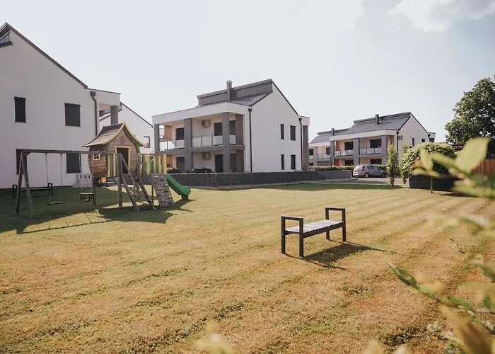 Sunrise דירה בנובצי